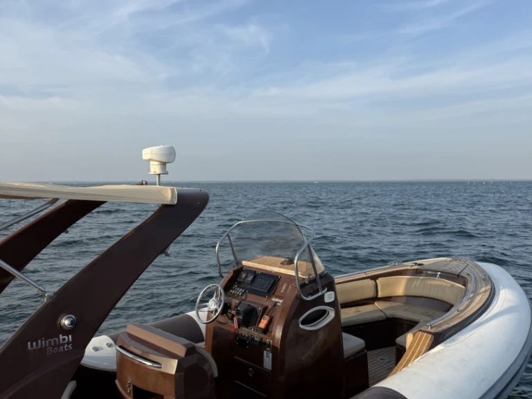 RIB hire in Arcachon - Wimbi Boats W9