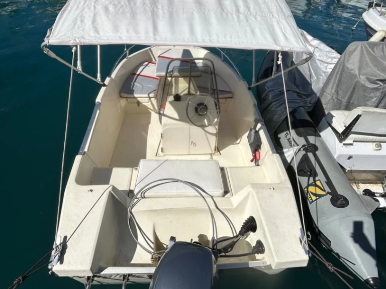 Motorboat hire in Antibes - Ultramar Ultra 405