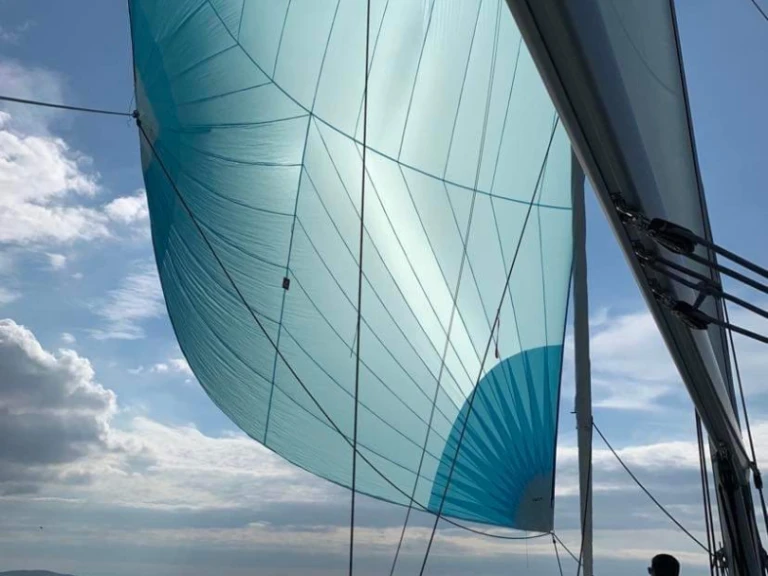 Hire Sailboat Bénéteau with a boat licence