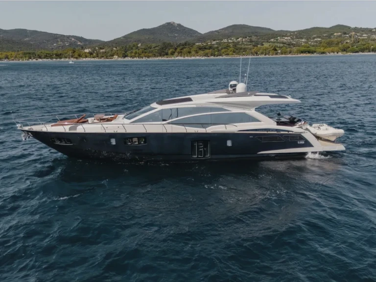 Yacht charter Golfe de Saint-Tropez - Absolute Absolute 70 STY on SamBoat