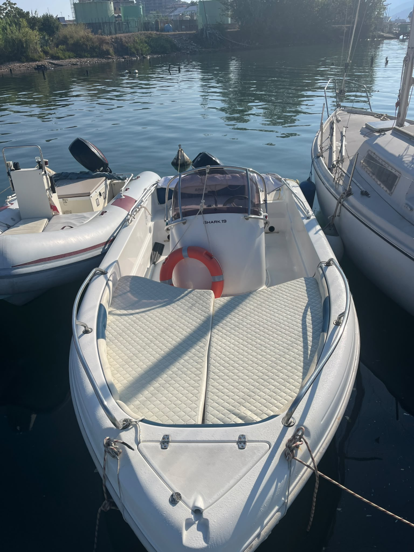 Motorboat hire in Portoferraio - Ranieri Soverato 565