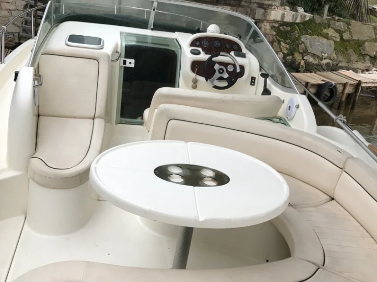 Hire Motorboat with or without skipper Jeanneau Toulon