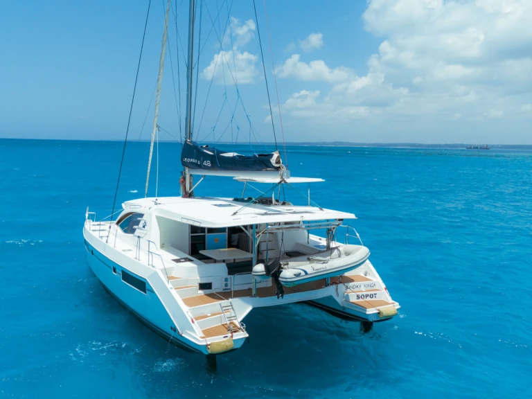 Yacht hire Zanzibar cheap Leopard 48