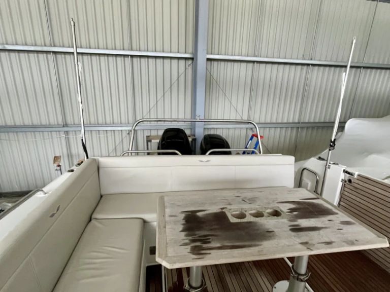 Charter a Bénéteau FLYER 9 SUNdeck in Ajaccio on Samboat