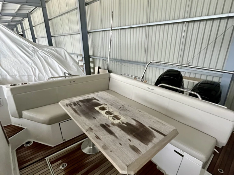Hire Motorboat with or without skipper Bénéteau Ajaccio