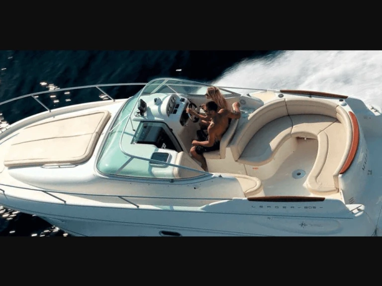 Hire Motorboat with or without skipper Jeanneau Hyères