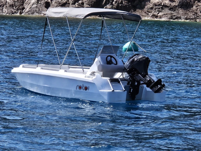 Charter a ROTO 450s Family in Serriera on Samboat