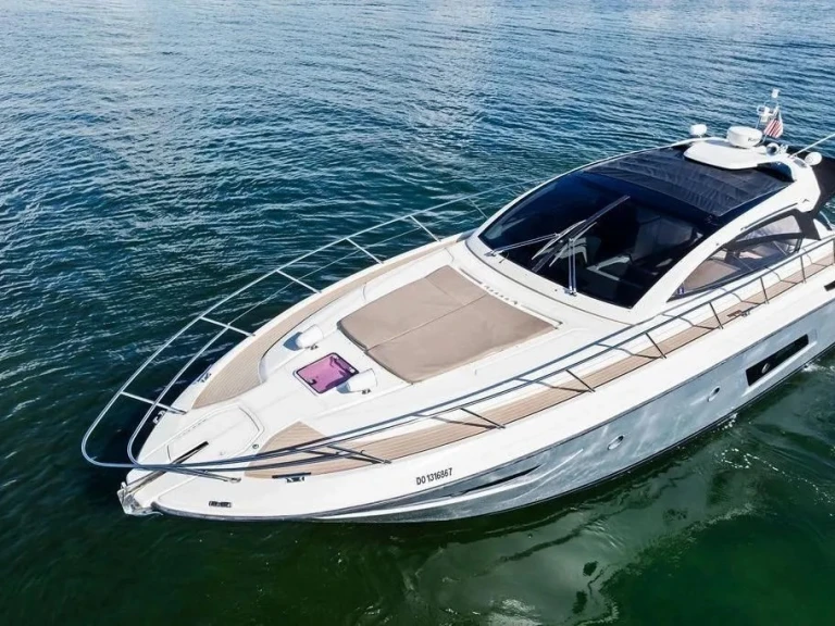 Motorboat hire in City of Cape Town - Azimut Atlantis 48