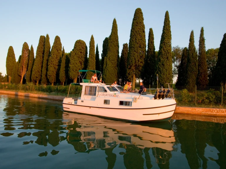  NCF Twins charter bareboat or skippered in  Chioggia