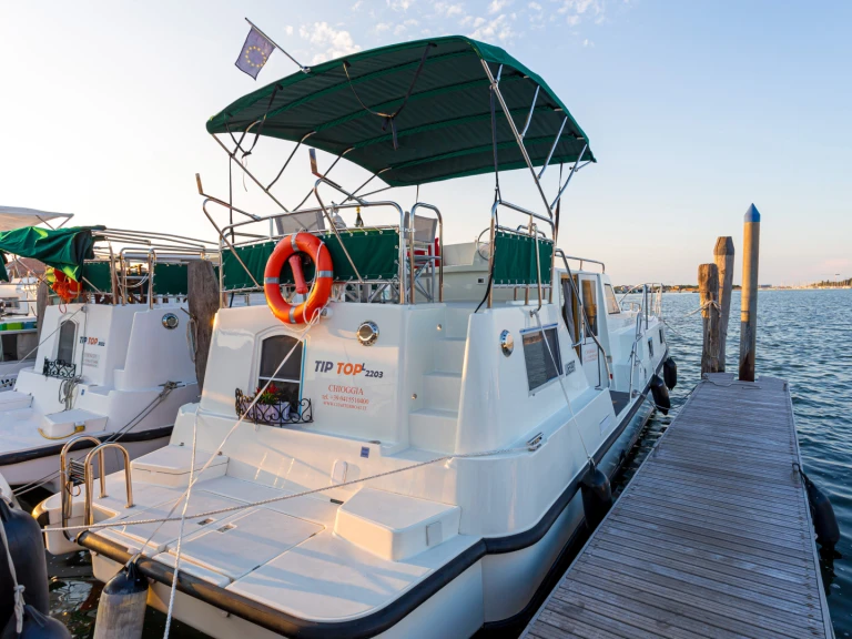 Canal boat hire in Chioggia -  Tip Top L