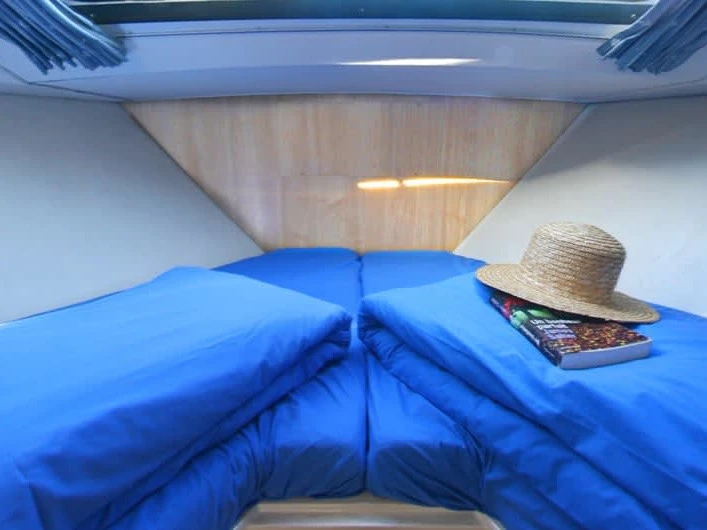Motorboat hire in Saint-Gilles du Gard - Le Boat Caprice