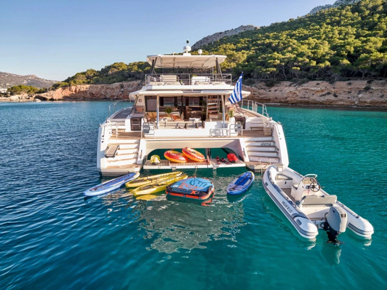 Hire Luxury Yacht with or without skipper Fountaine Pajot Athens