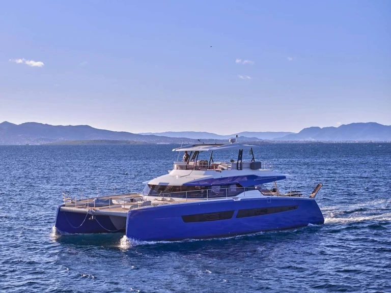 Yacht hire Athens cheap MAJESTY OF GREECE