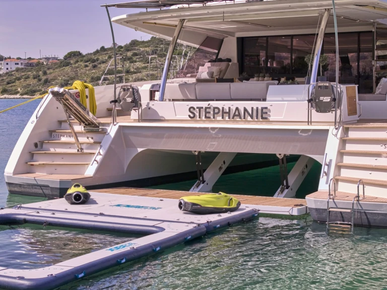 Hire a Fountaine Pajot STEPHANIE Athens
