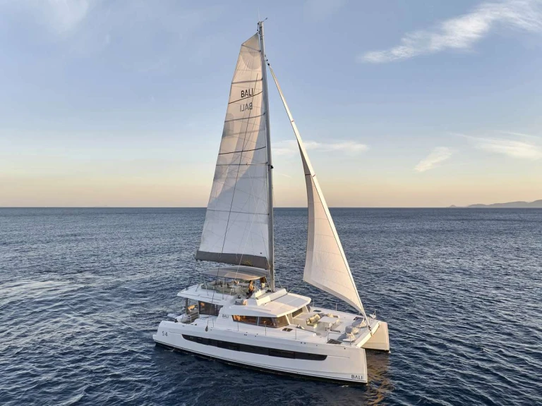 Hire Luxury Yacht with or without skipper Bali Athens