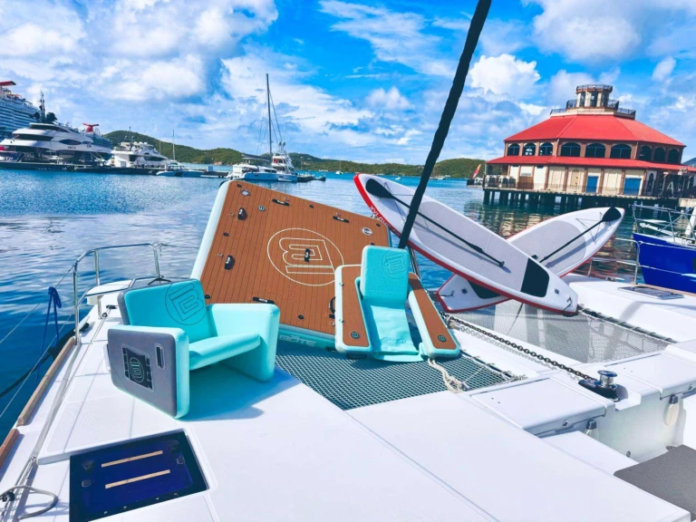 Luxury Yacht to hire U.S. Virgin Islands at the best price