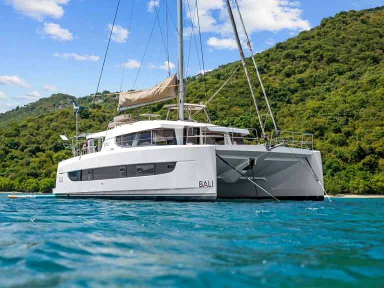 Luxury Yacht hire in Saint Thomas Island - Bali MAH NA MAH NA