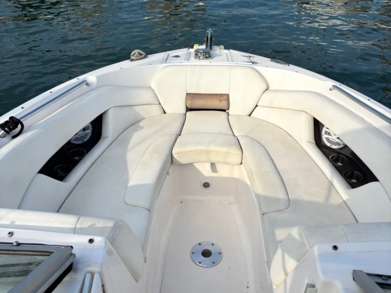 Motorboat to hire Golfe-Juan at the best price