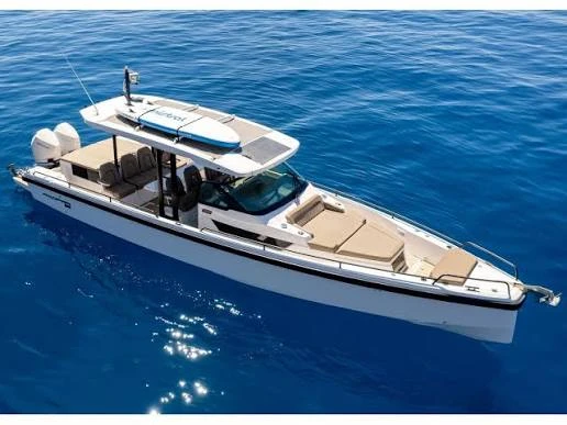 Yacht charter Arcachon - Axopar Axopar 37 T-Top on SamBoat