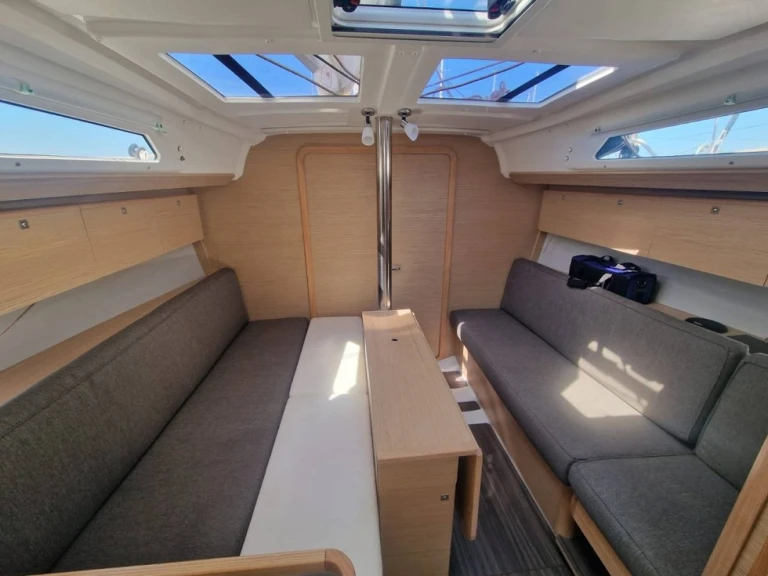 Yacht hire Ajaccio cheap Dufour 360 Grand Large