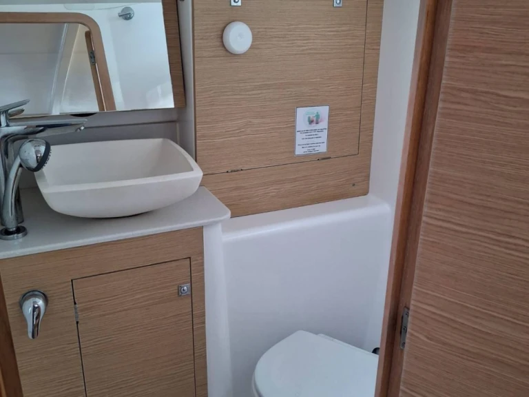 Sailboat hire in Ajaccio - Dufour Dufour 360 Grand Large