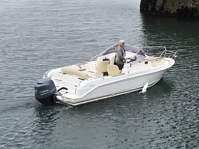 Charter a B2 Marine Cap Ferret 650 CC in Larmor-Plage on Samboat