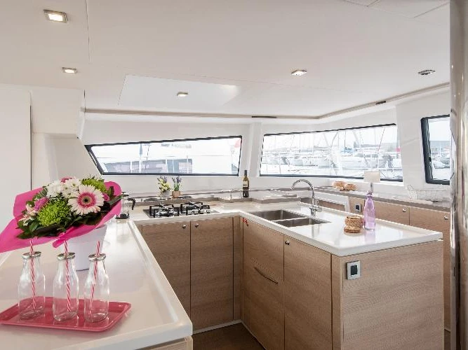 Charter a 15 Bali 5.4 in Port Cogolin on Samboat