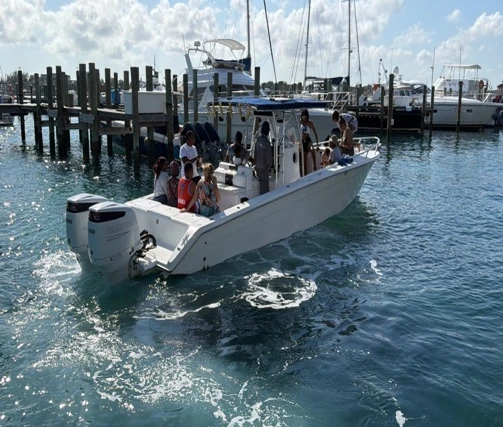 Hire Motorboat with or without skipper Marlago Nassau