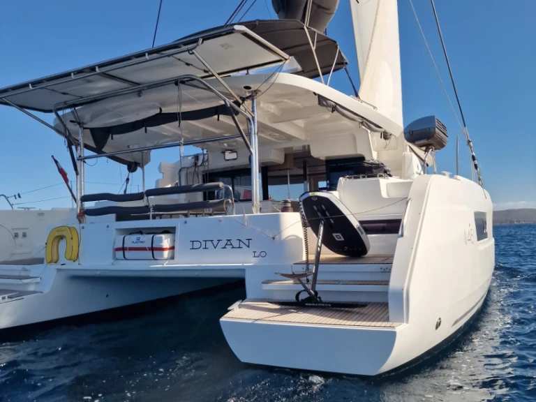 Catamaran hire in Pianottoli-Caldarello - Lagoon Lagoon 46