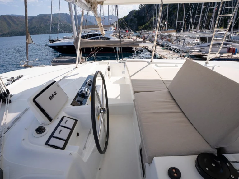 Catamaran hire in Marmaris - Lagoon Lagoon 46