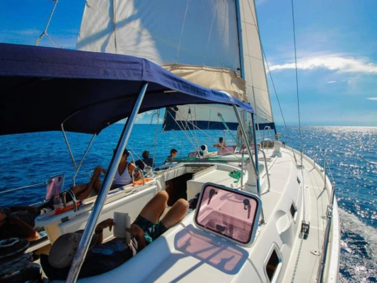 Sailboat hire in Cartagena - Bénéteau Oceanis 50