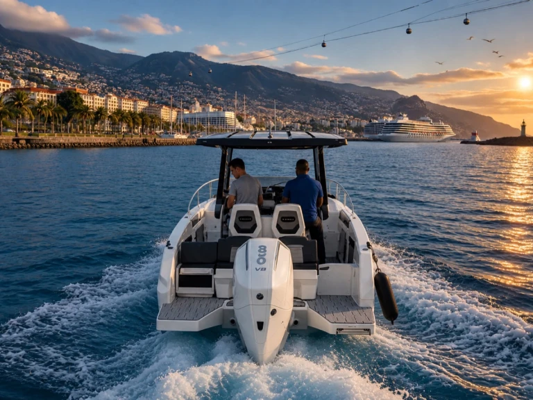 Charter a Karnic R8S in Porto do Funchal on Samboat