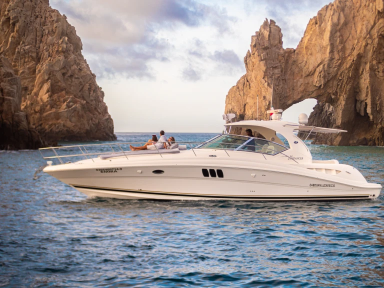 Hire Motorboat with or without skipper Sea Ray Cabo San Lucas