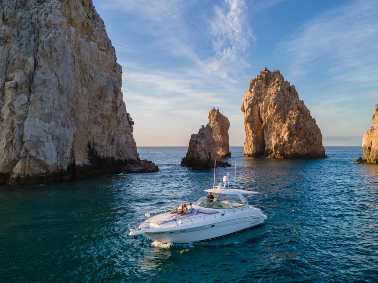 Hire a Sea Ray Sea Ray 460 Sundancer Cabo San Lucas