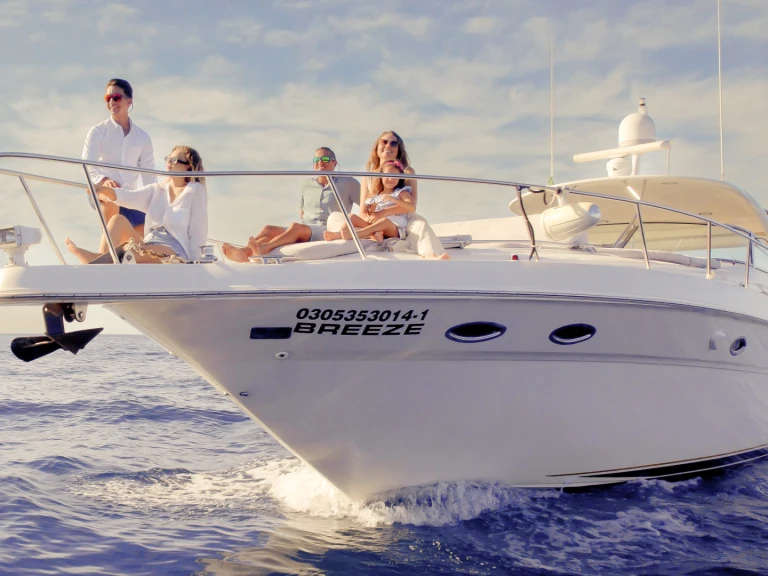 Yacht hire Cabo San Lucas cheap Sea Ray 460 Sundancer