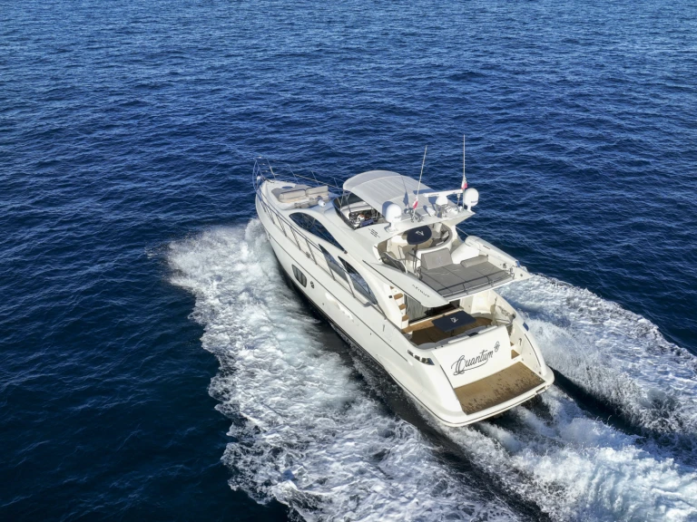 Charter a Azimut Azimut 55 in Cabo San Lucas on Samboat