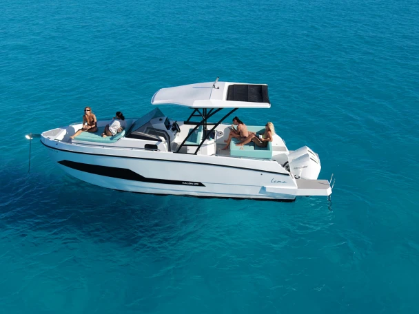 Hire a Lema kalon 29 Ibiza Town