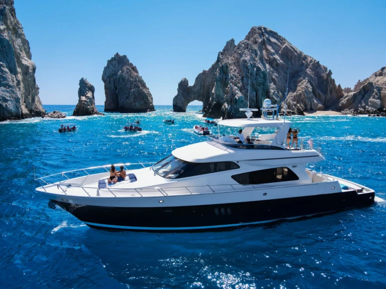 Charter a Mckinna 70 pilothouse in Cabo San Lucas on Samboat