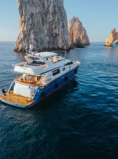 Charter a Viking Yachts 85 Motor Yacht in Cabo San Lucas on Samboat
