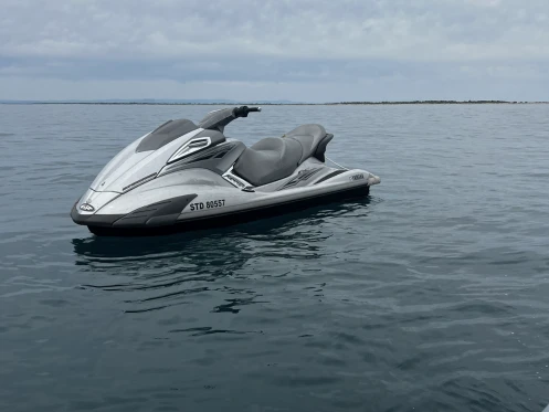 Yacht charter Port-Camargue - Yamaha YAMAHA FX SHO on SamBoat