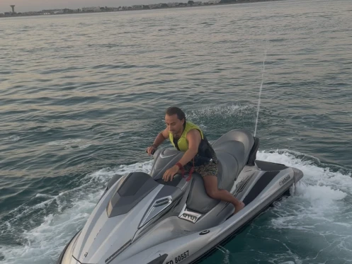 Hire Jet ski Yamaha with a boat licence