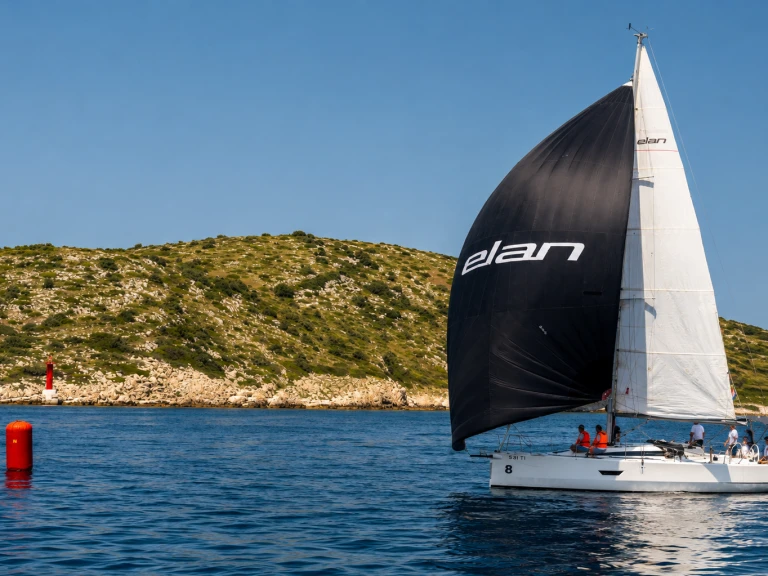 Hire Sailboat with or without skipper Elan Betina