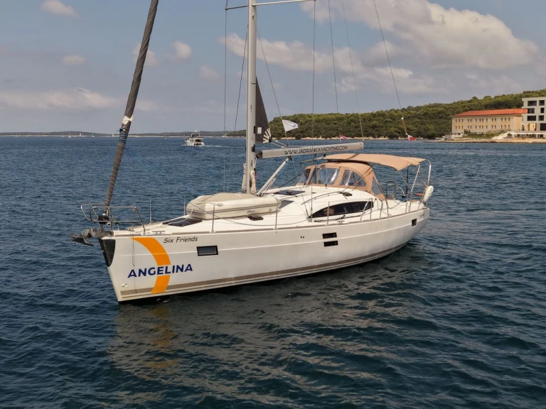 Sailboat hire in Pula - Elan Impression 45