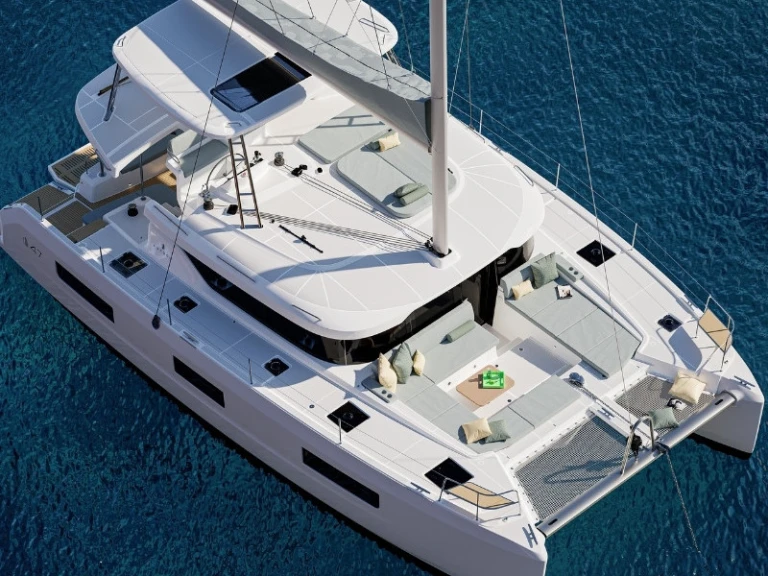 Hire Catamaran with or without skipper Lagoon Seget Donji