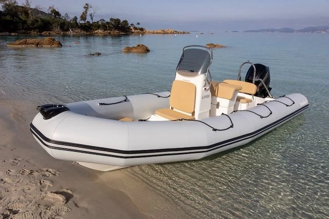 Yacht hire Isolella cheap BOMBARD 650 SUNRIDER NEO