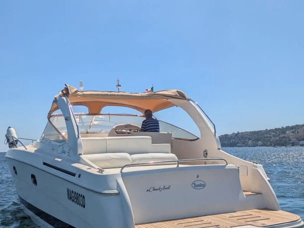 Charter a Baia 43/0 in Naples on Samboat