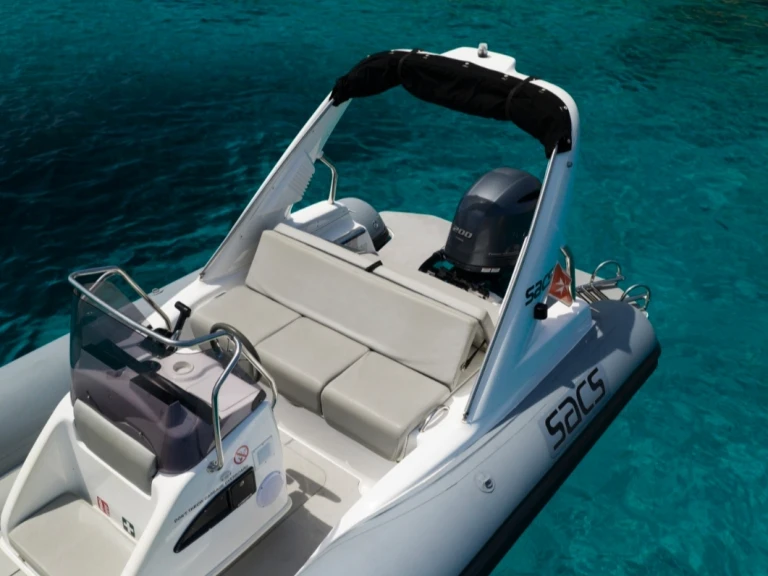 Yacht charter Sliema - Sacs Sacs S 680 on SamBoat