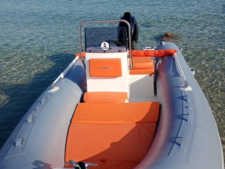Yacht charter Porto Rotondo - Panama 17 on SamBoat