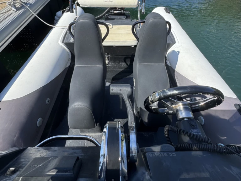 Hire RIB Hydrosport with a boat licence