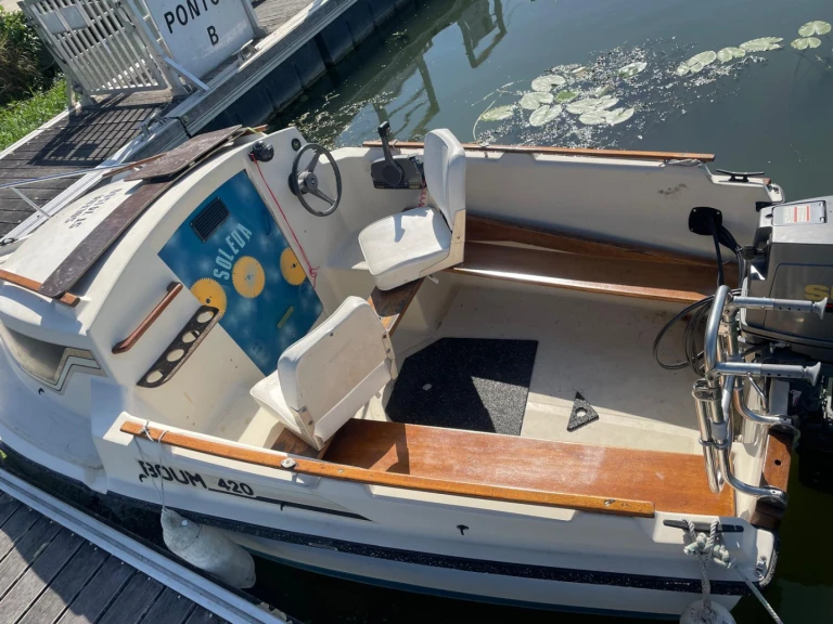 Yacht hire Écouflant cheap Boum 420